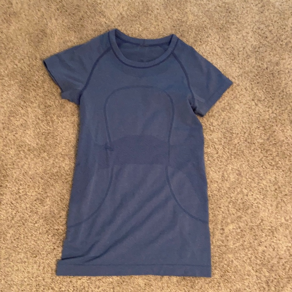 Lululemon Swiftly Tech Short Sleeve Shirt 2.0 Size 4